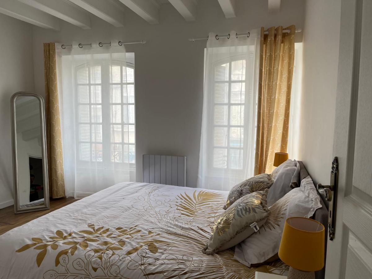 Appartements En Hyper Centre De Vendome Exterior photo