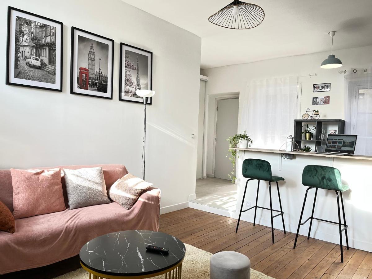 Appartements En Hyper Centre De Vendome Exterior photo