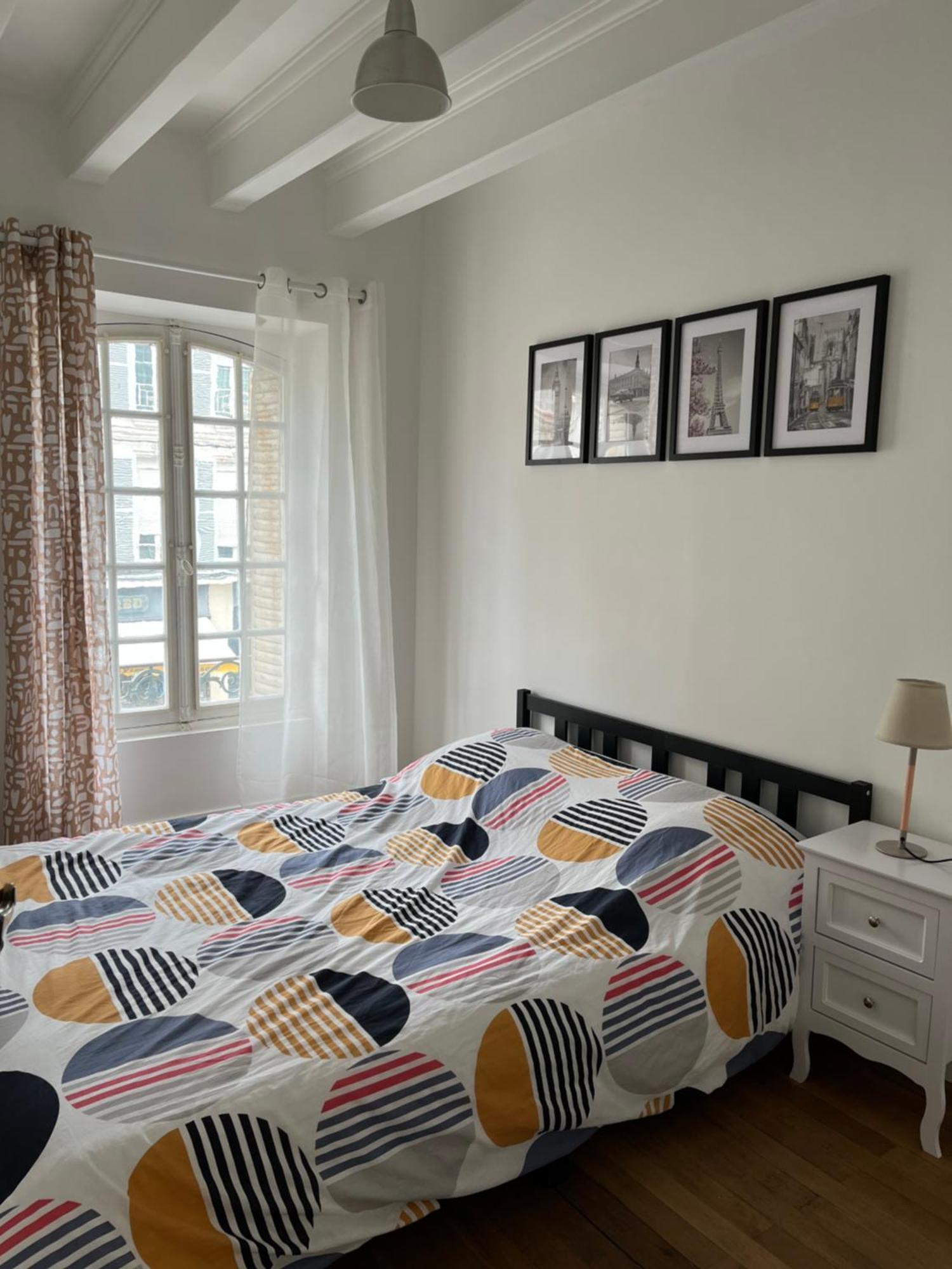 Appartements En Hyper Centre De Vendome Exterior photo