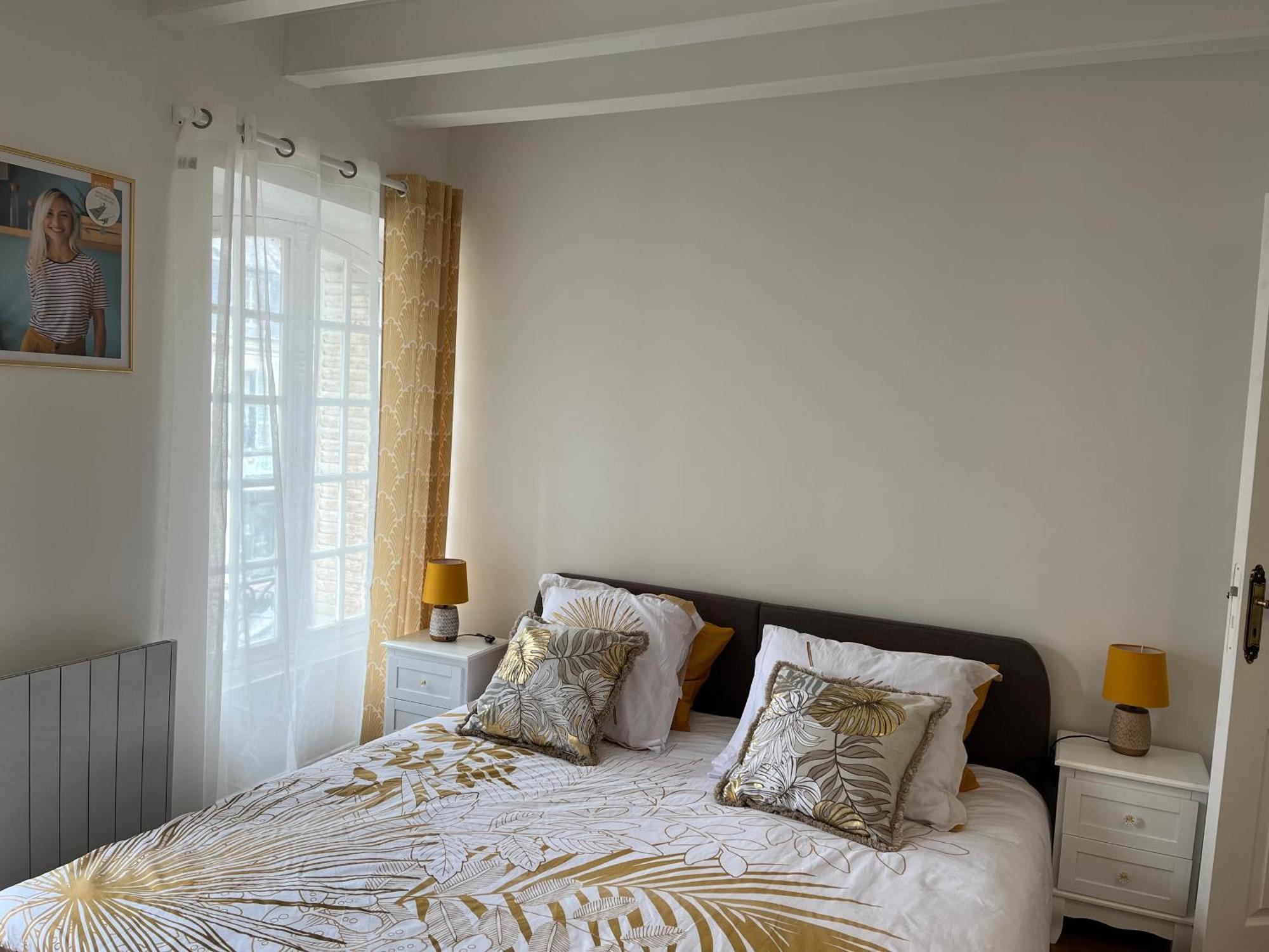 Appartements En Hyper Centre De Vendome Exterior photo